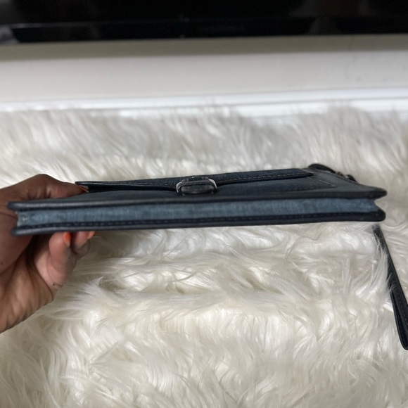 Michael Kor Wristlet - Picture 5 of 8